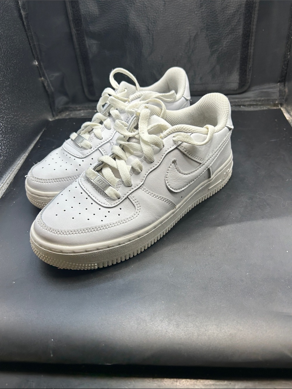 Nike Kids White Low-Top Sneakers